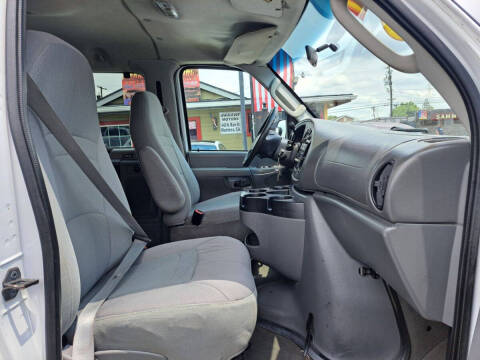 2008 Ford E-Series E-350 SD XLT