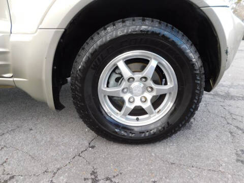 2002 Mitsubishi Montero XLS