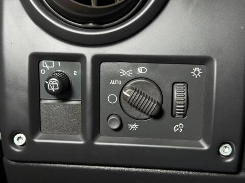 2005 HUMMER H2