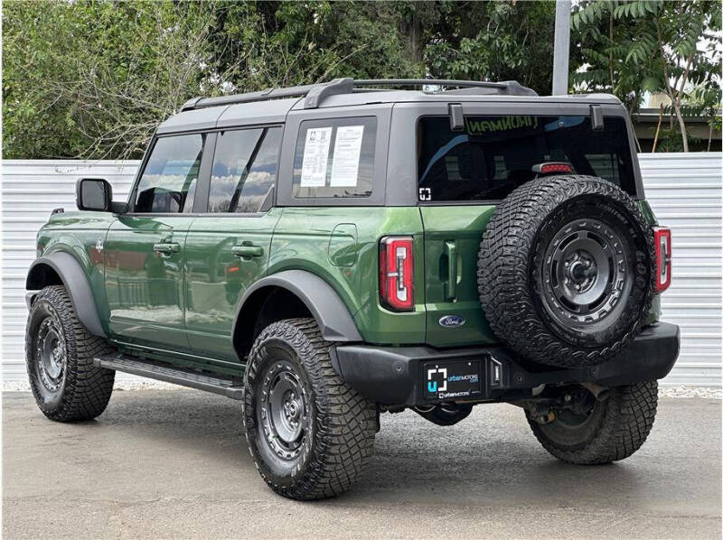 2024 Ford Bronco Outer Banks