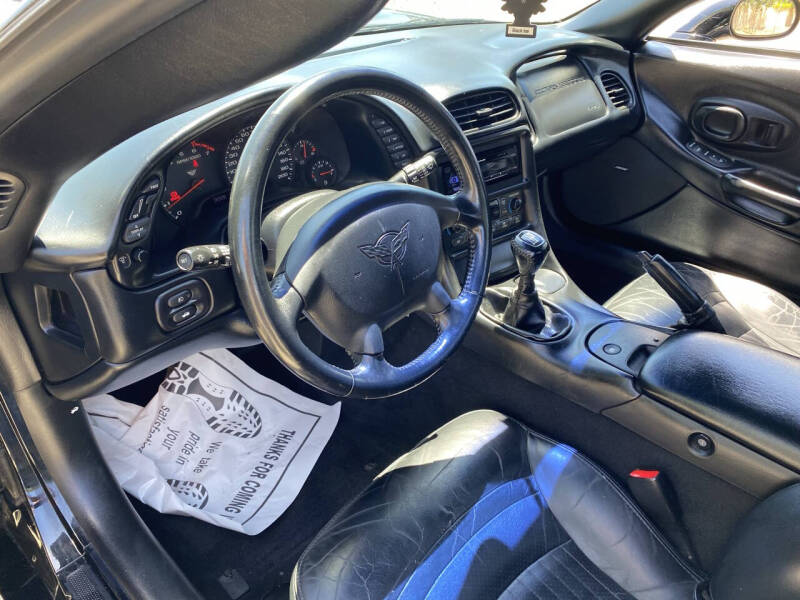 2004 Chevrolet Corvette