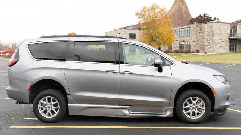 2021 Chrysler Voyager LXi