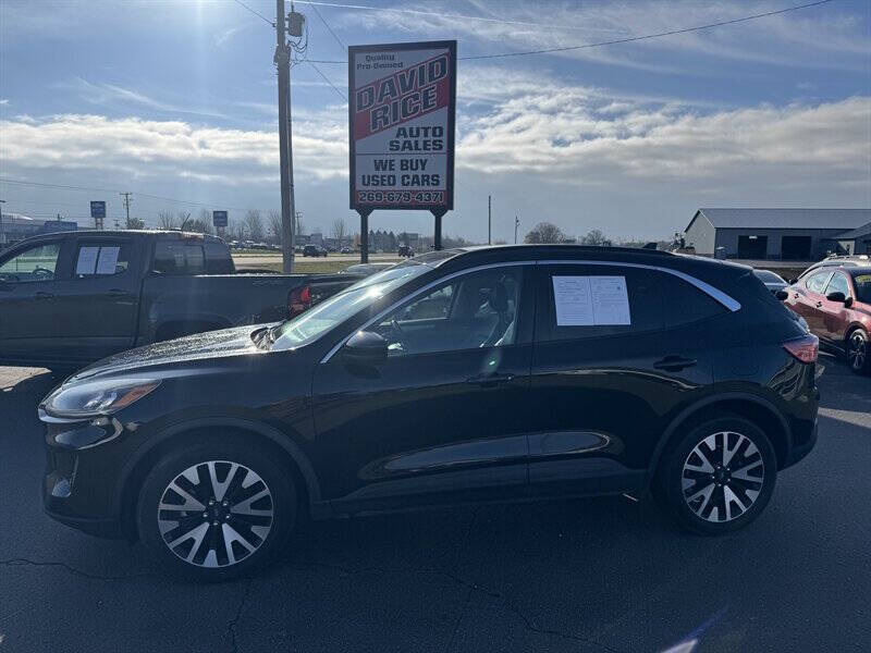 2020 Ford Escape SEL