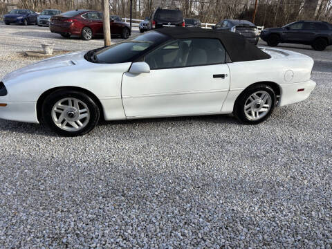 1996 Chevrolet Camaro for sale at L & L Used Cars in Canton IL