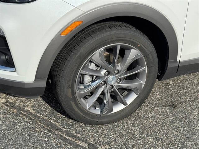 2023 Buick Encore GX Essence