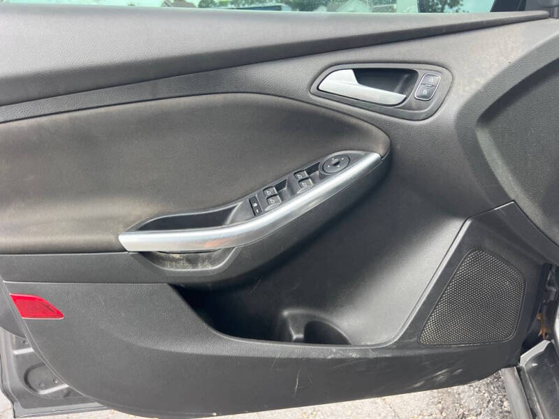 2018 Ford Focus ST