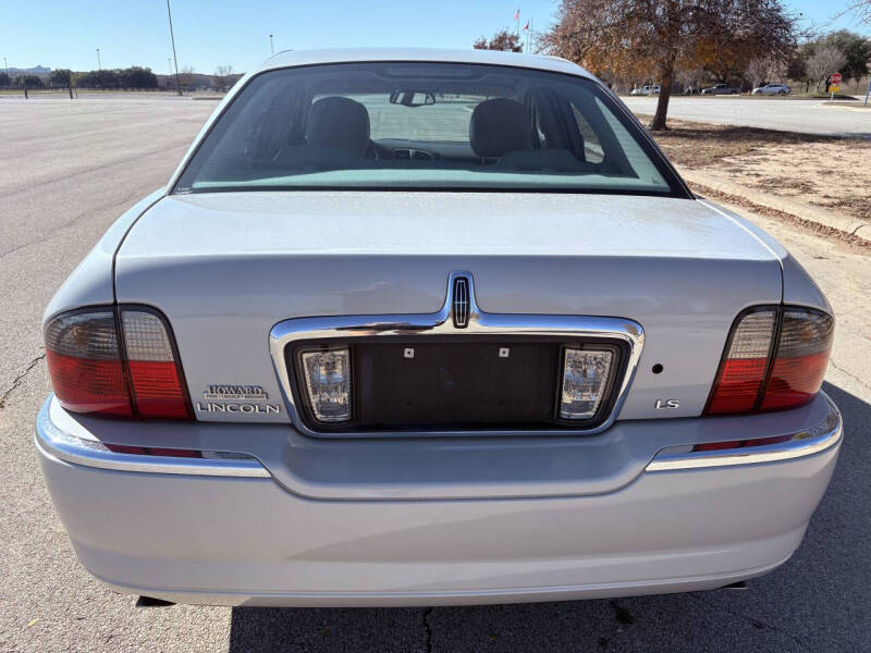 2004 Lincoln LS Luxury