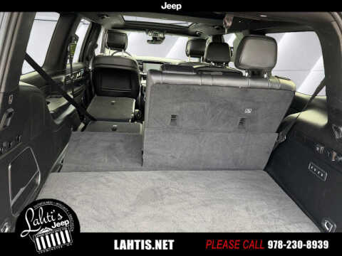 2022 Jeep Wagoneer Series III