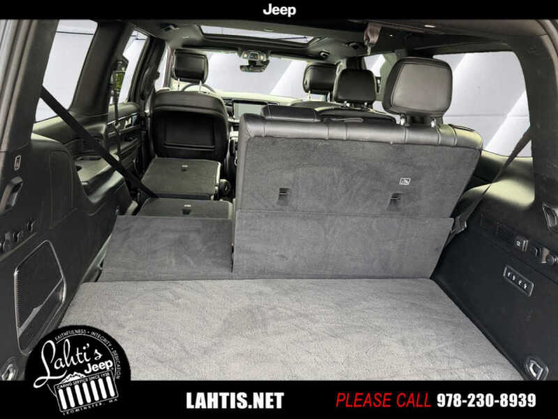 2022 Jeep Wagoneer Series III