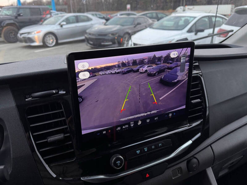 2024 Ford Transit 350 XLT