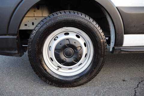 2025 Ford Transit 250