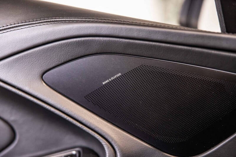 2014 Aston Martin Vanquish