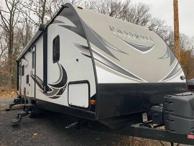 2017 Keystone Passport 2890RL Grand Touring