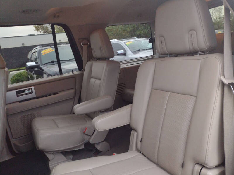 2014 Ford Expedition Limited photo 4