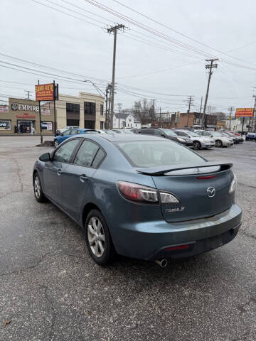 2011 Mazda MAZDA3 i Touring