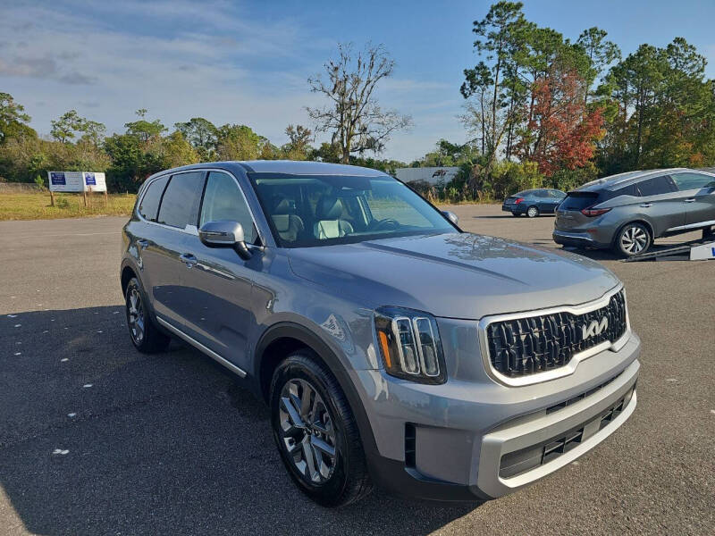 2023 Kia Telluride LX