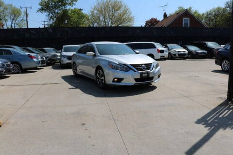 2016 Nissan Altima for sale at F & M AUTO SALES in Detroit MI