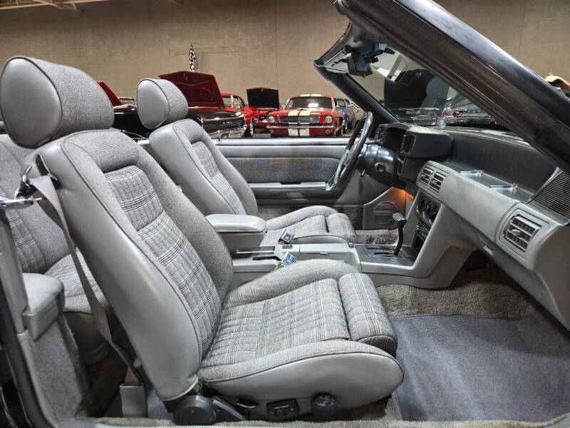 1987 Ford Mustang GT