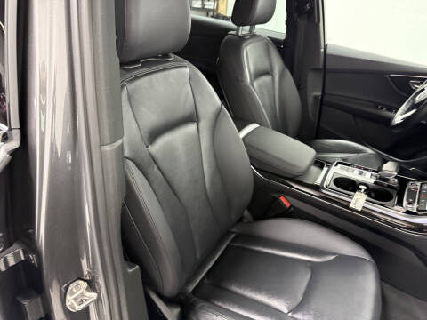 2021 Audi Q7 quattro Premium Plus 55 TFSI