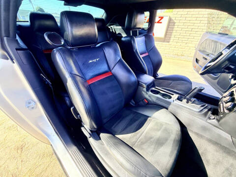 2009 Dodge Challenger SRT8