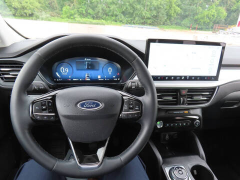 2025 Ford Escape Platinum