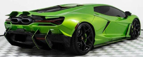 2024 Lamborghini Revuelto