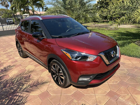 2020 Nissan Kicks SR