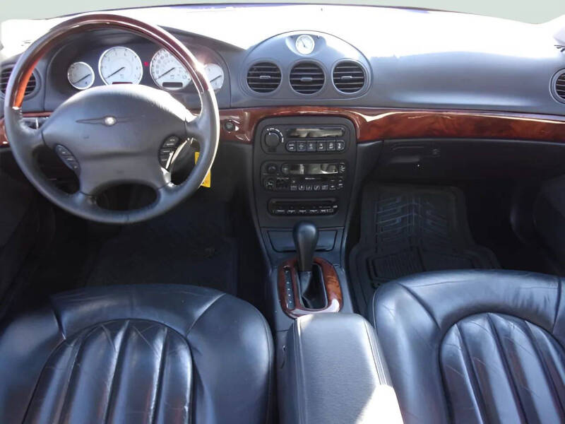 2001 Chrysler LHS