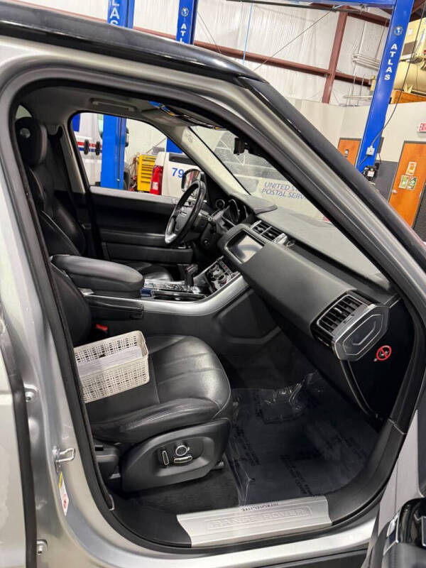 2017 Land Rover Range Rover Sport HSE