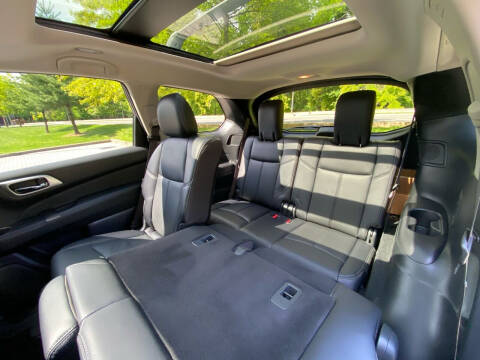 2020 Nissan Pathfinder Platinum