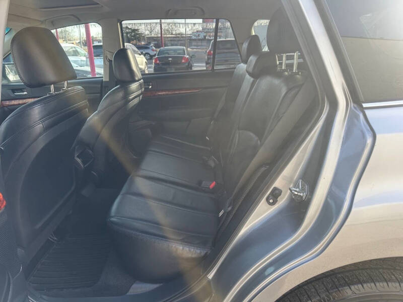 2011 Subaru Outback 2.5i Limited