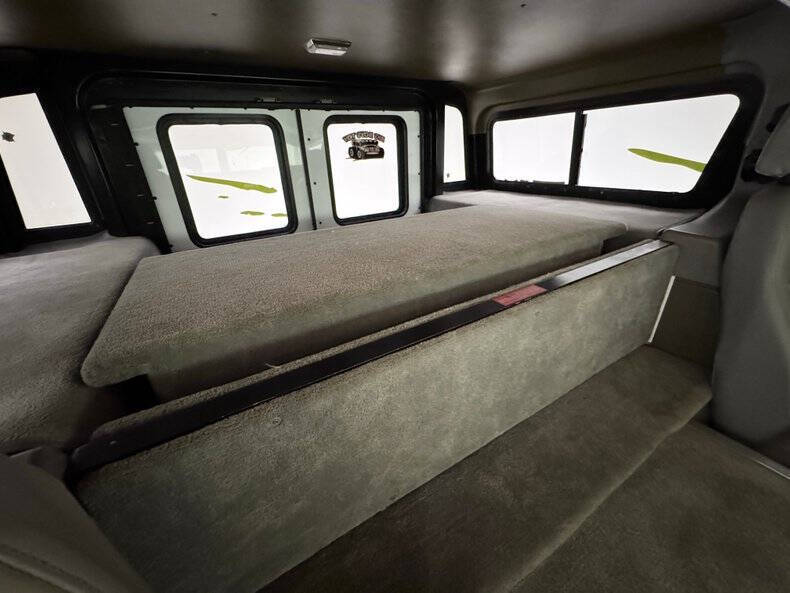 1996 AM General Hummer Wagon