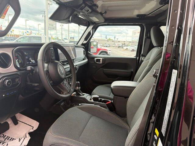 2025 Jeep Wrangler Willys 4xe
