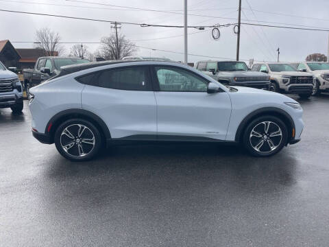 2021 Ford Mustang Mach-E Select