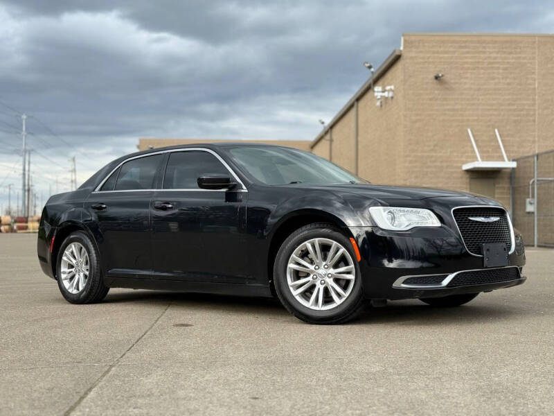 2017 Chrysler 300 Limited
