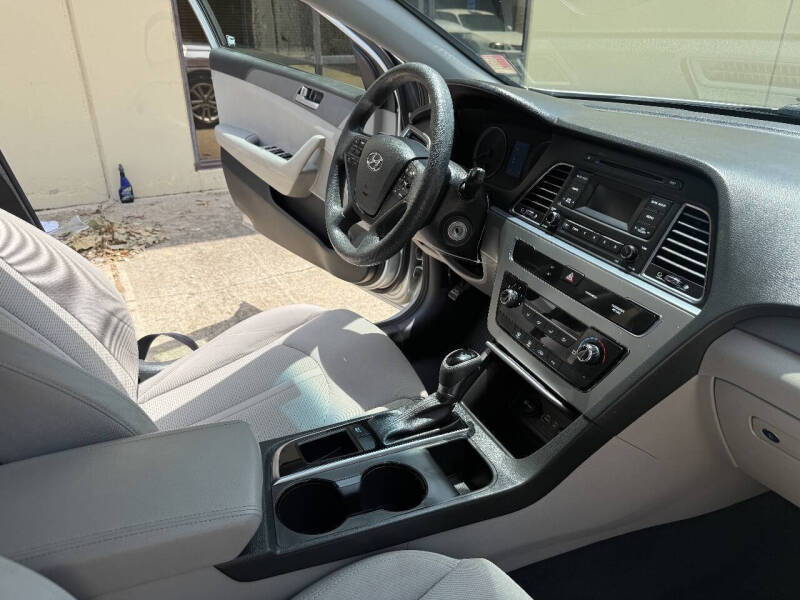2015 Hyundai Sonata SE
