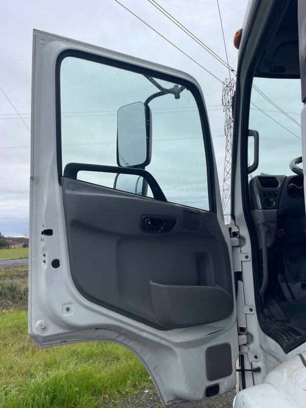 2012 UD Trucks UD2600
