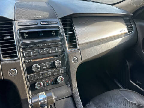 2010 Ford Taurus SHO