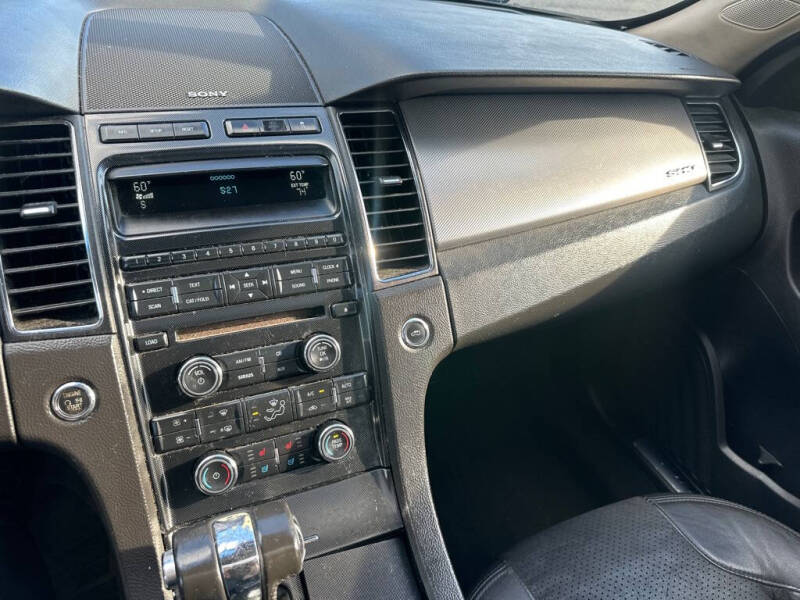 2010 Ford Taurus SHO