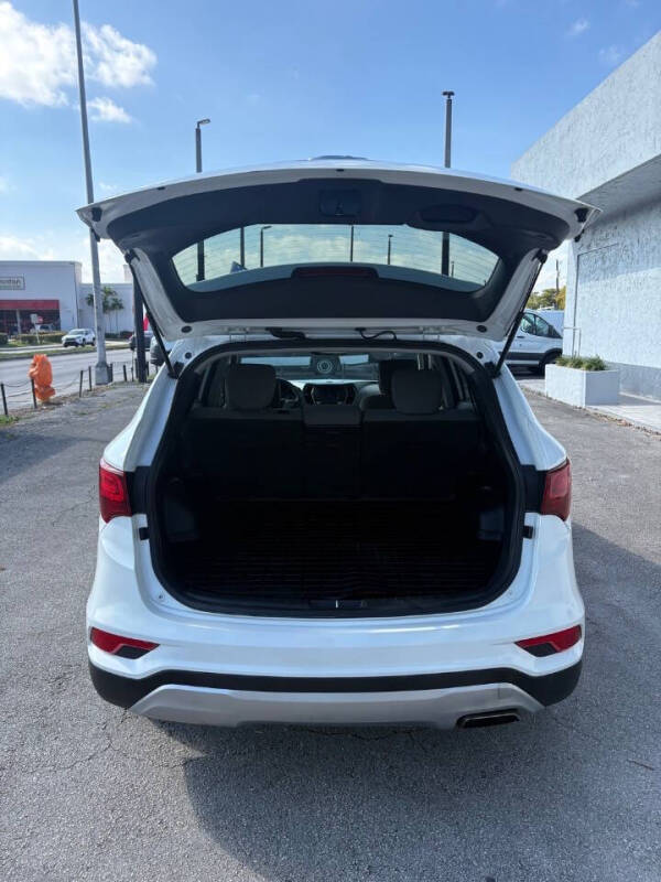 2017 Hyundai Santa Fe Sport 2.4L