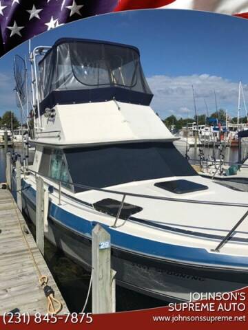 1987 Cruisers Inc Villa Vee 30' for sale at Johnson's Supreme Auto in Ludington MI