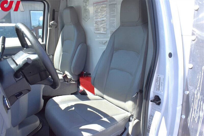 2022 Ford E-Series