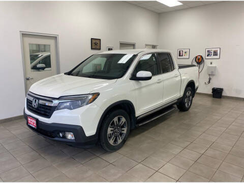 2017 Honda Ridgeline for sale at DAN PORTER MOTORS in Dickinson ND