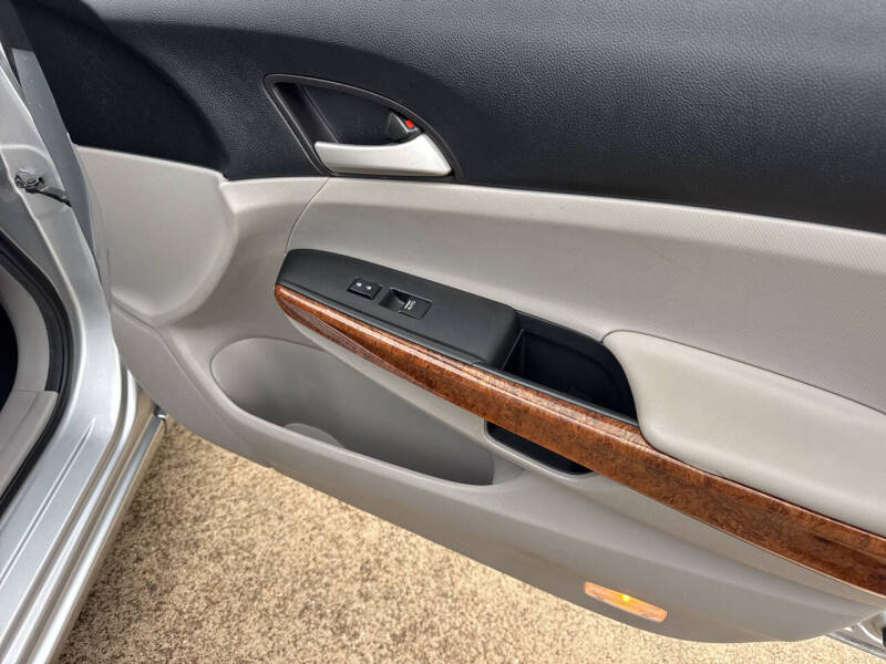 2012 Honda Accord EX V6