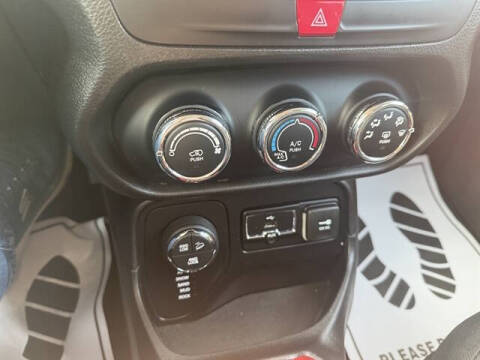 2016 Jeep Renegade Trailhawk