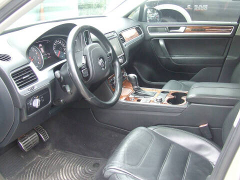 2011 Volkswagen Touareg Hybrid