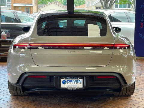 2024 Porsche Taycan