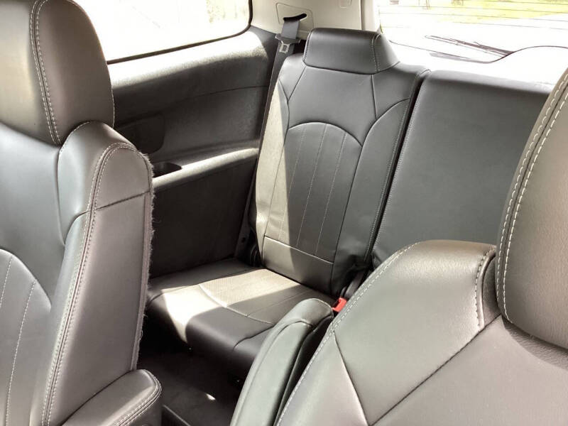 2017 Buick Enclave Leather