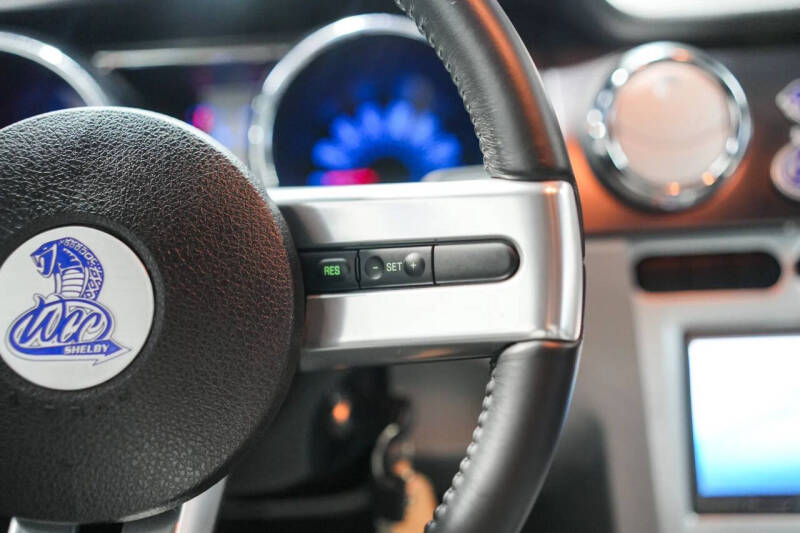 2007 Ford Mustang GT Deluxe