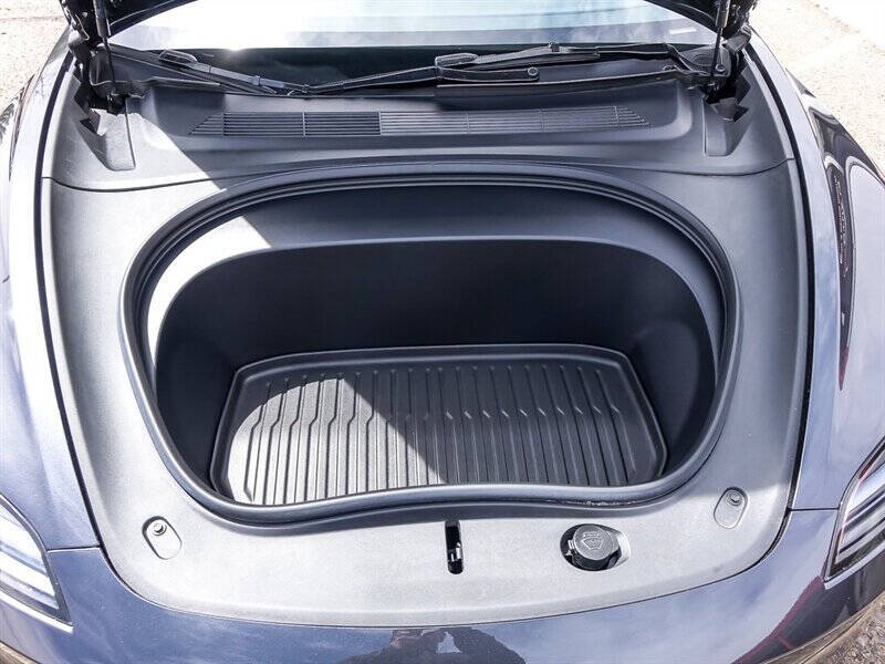 2024 Tesla Model 3 Long Range